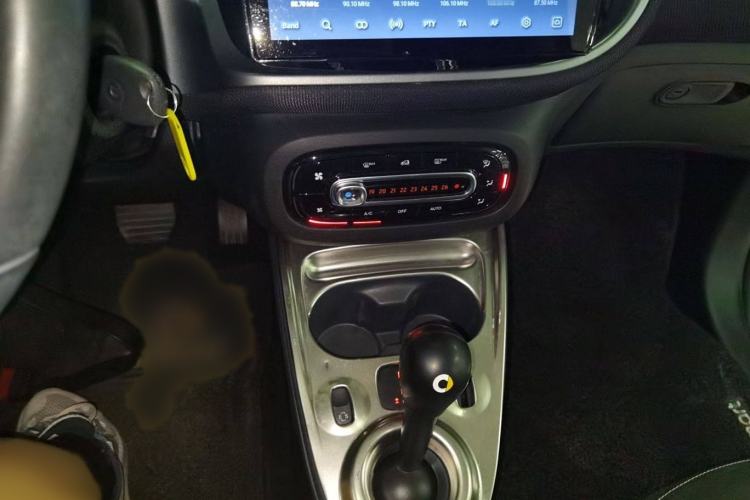 Used  fortwo 2018 1.0L 52kW Hardtop Passion Edition China V Standard
