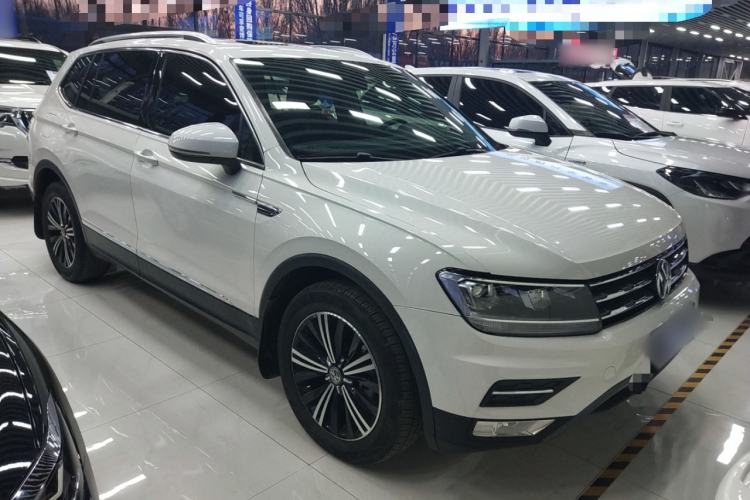 Used Volkswagen Tiguan L 2020 330TSI Automatic Two-Wheel Drive Panoramic Comfort Edition China VI Standard