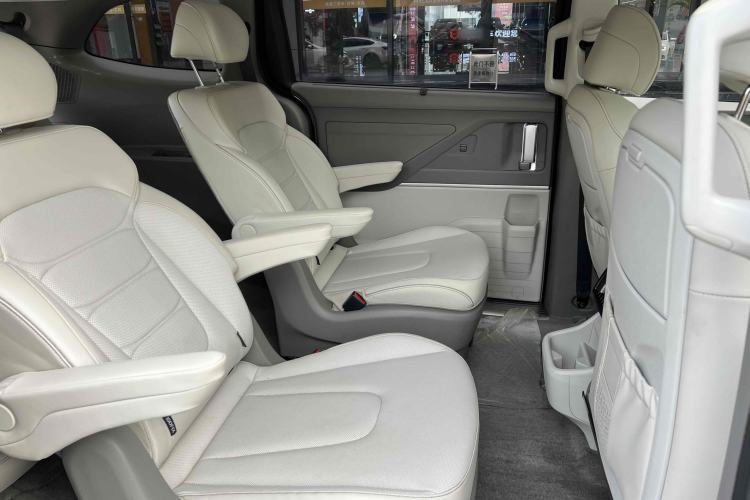 Used Hyundai Custo 2021 380TGDi Deluxe Edition DLX
