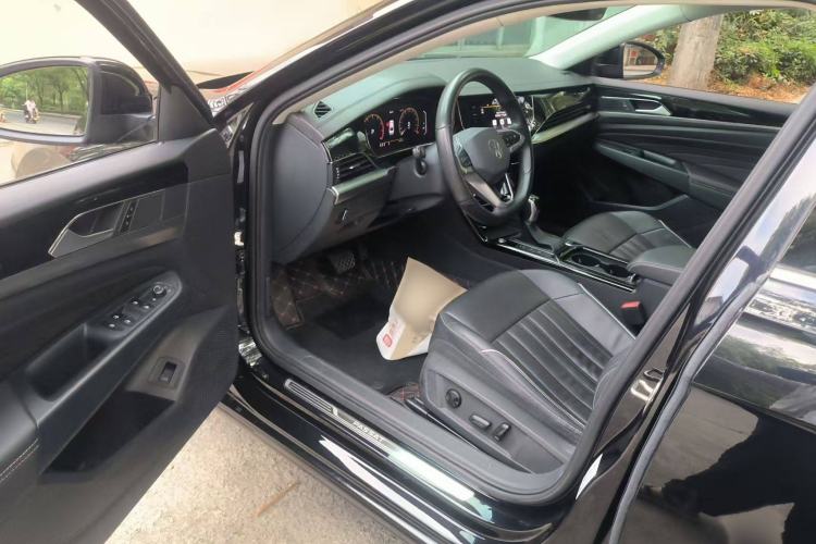 Used Volkswagen Passat 2022 330TSI Starry Elite Edition
