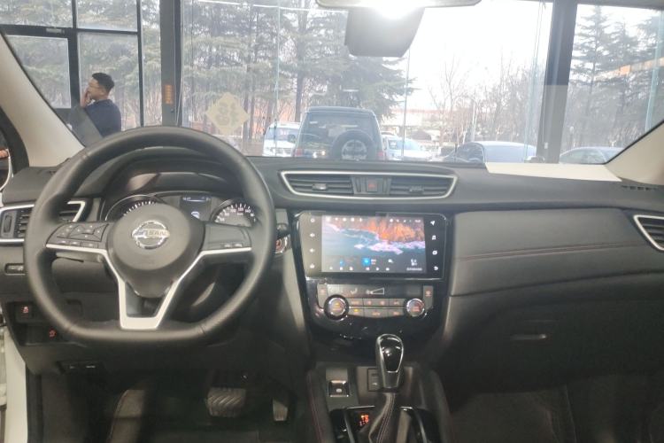 Used Nissan Qashqai 2022 2.0L CVT XV Smart Enjoyment Version
