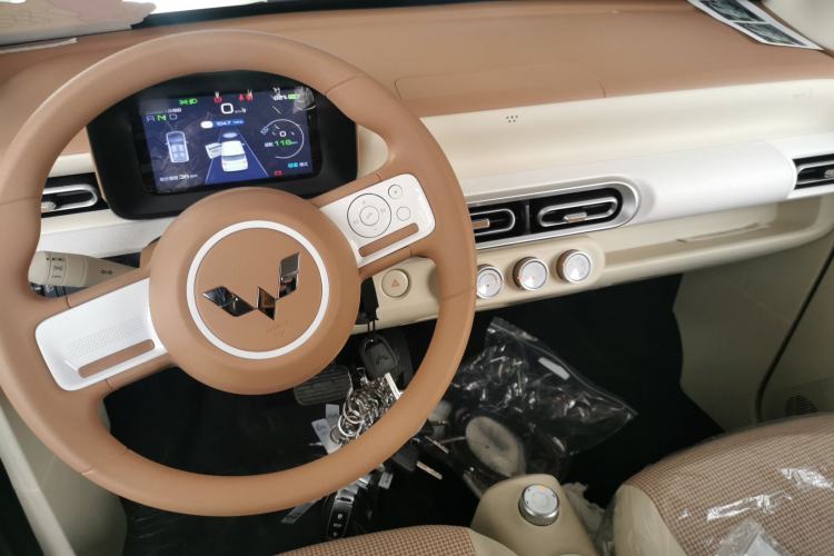 Used Wuling Hongguang MINIEV 2024 3rd Generation 215km Youth Edition
