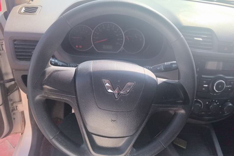 Used Wuling Hongguang 2020 1.2L S Base Model China VI LSI