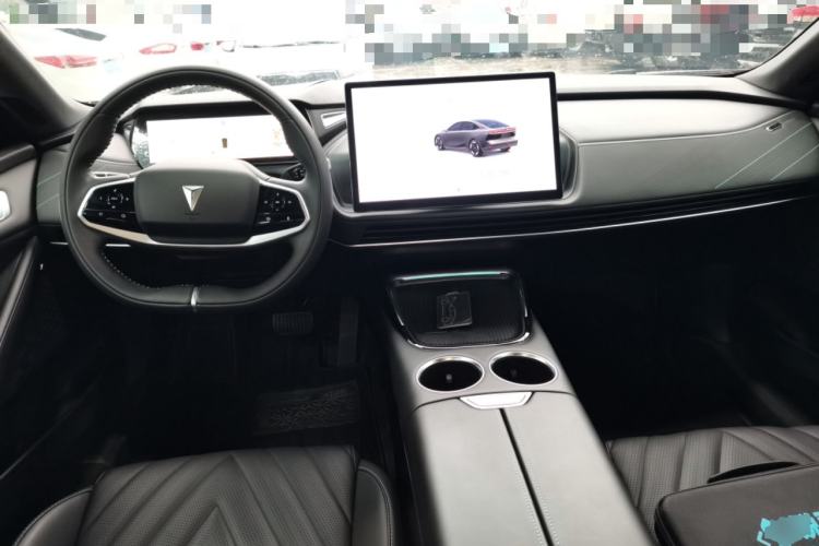 Used  SL03 2023 200Max Range-Extended Version
