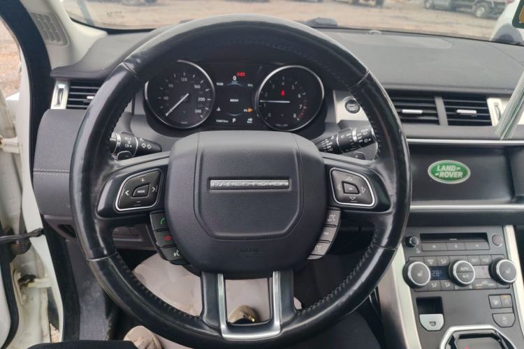 Used Land Rover Range Rover Evoque 2017 2.0T SE PLUS Smart Enjoyment Edition