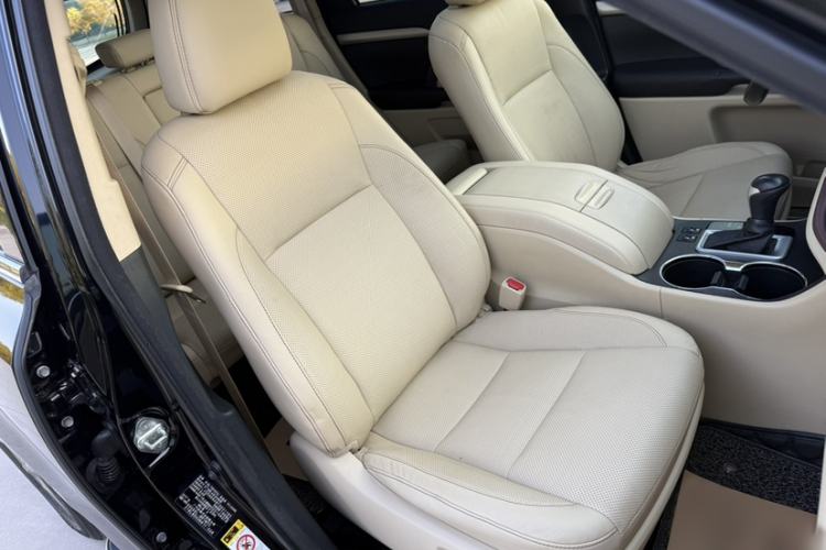 Used Toyota Highlander 2015 2.0T Four-Wheel Drive Luxury Edition 7-Seater
