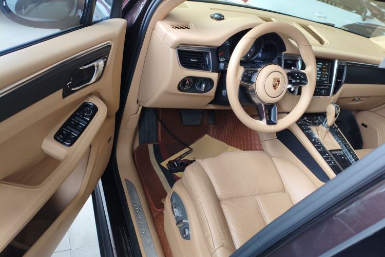 Used Porsche Macan 2014 Macan 2.0T
