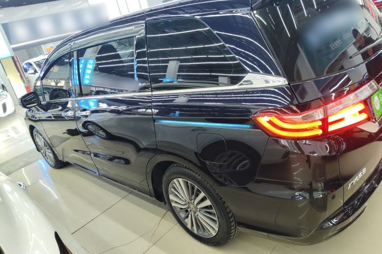 Used Honda Odyssey 2018 2.4L Luxury Edition
