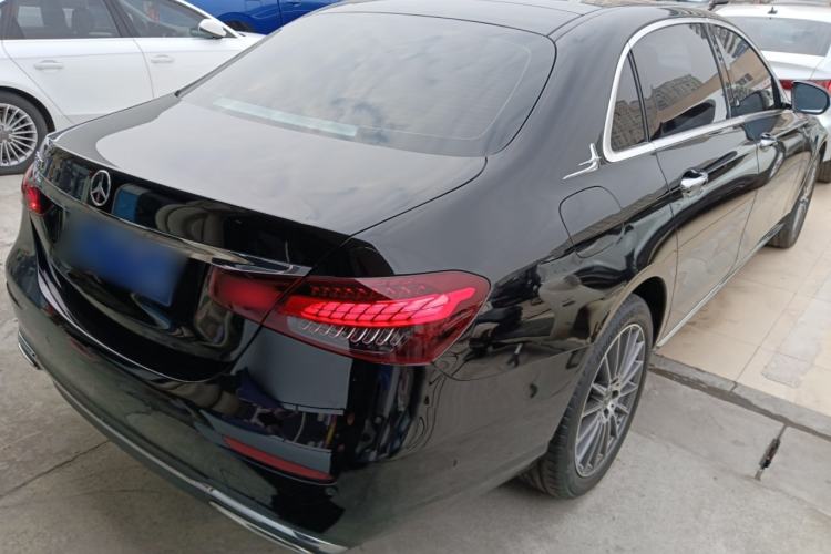 Used Mercedes-Benz E-Class 2022 E 260 L
