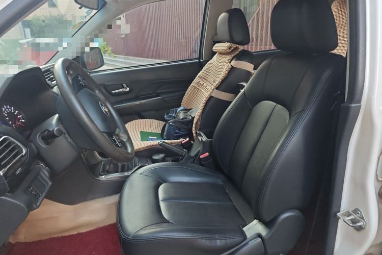 Used Great Wall Wingle 5 2017 2.0T European Version Diesel Two-Wheel Drive Elite Plus Big Double-Cab GW4D20D