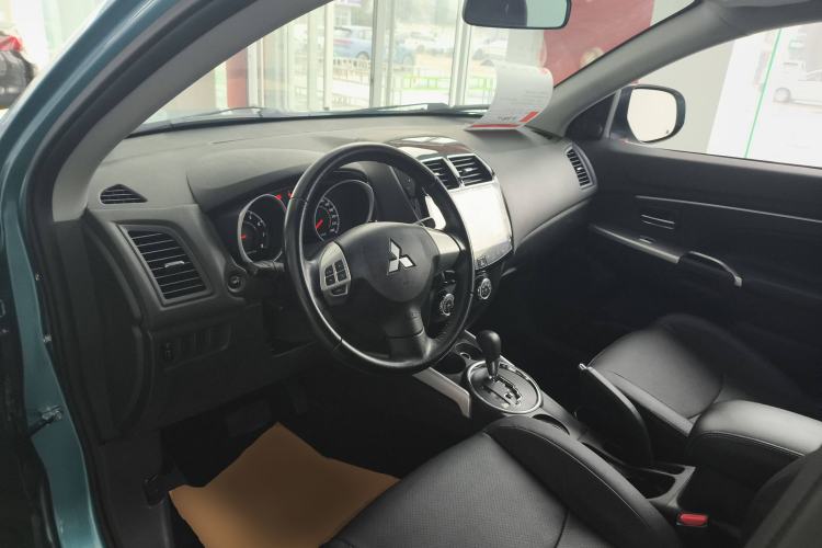 Used Mitsubishi ASX 2016 2.0L CVT Two-Wheel Drive Navigation Edition