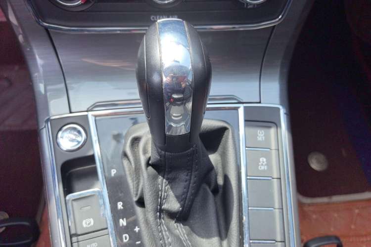 Used Volkswagen Passat 2016 1.8T Government Procurement Version (CEA Engine + 6AT)
