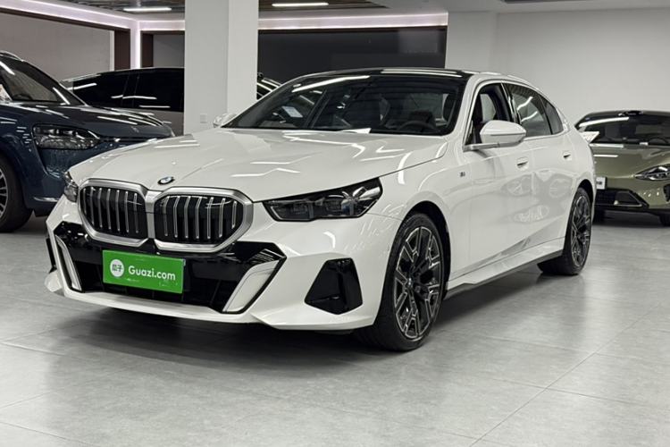 Used BMW 5 Series 2024 530Li Luxury Edition M Sport Package
