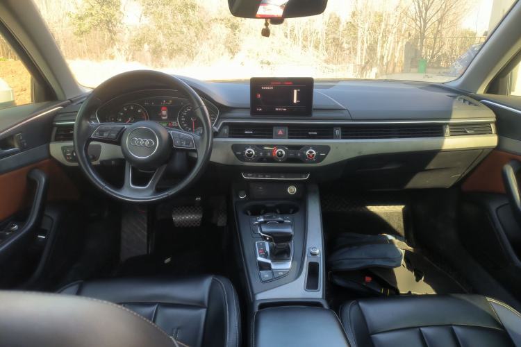 Used Audi A4L 2019 40 TFSI Ambition China VI
