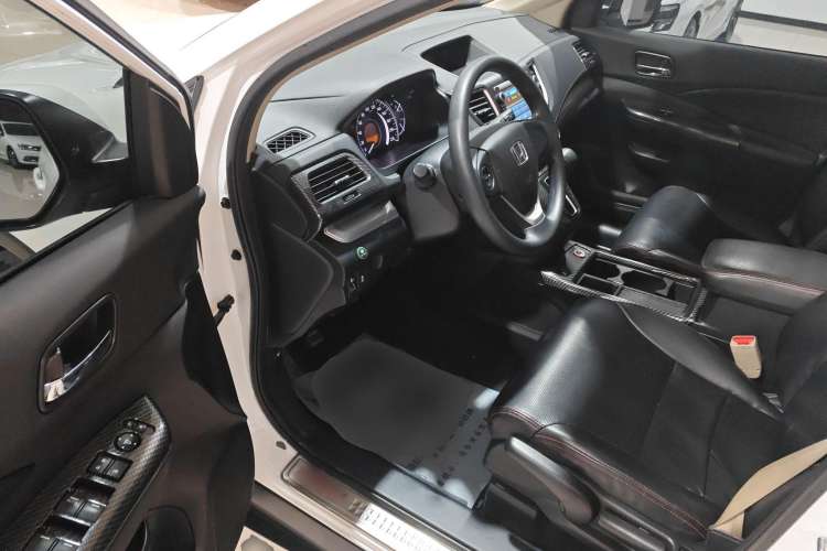 Used Honda CR-V 2016 2.0L two-wheel drive Urban Edition
