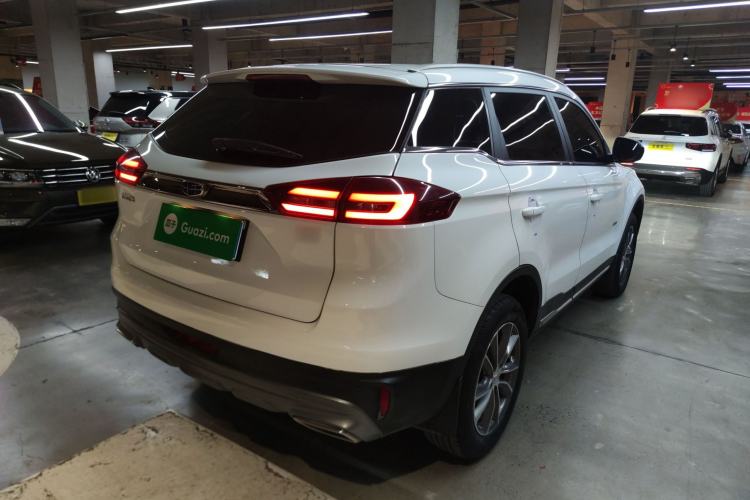 Used Geely Auto Emgrand X7 Sport 2020 1.8TD DCT Two-Wheel Drive Smart Connect 4G-Enabled Version
