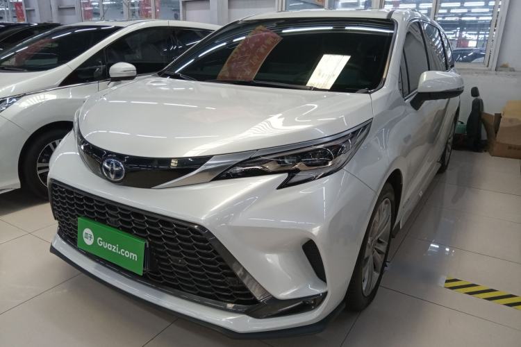 Used Toyota Granvia 2023 2.5L Hybrid Flagship VIP Edition