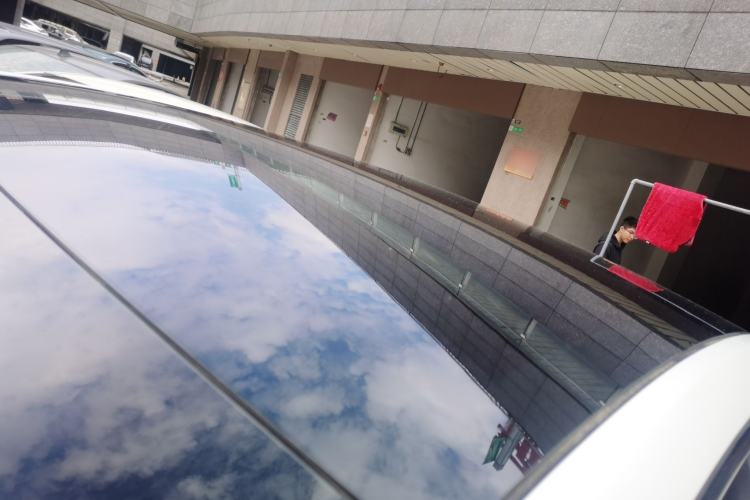 Used Tesla Model Y 2021 Long-Range All-Wheel-Drive Version 3D7