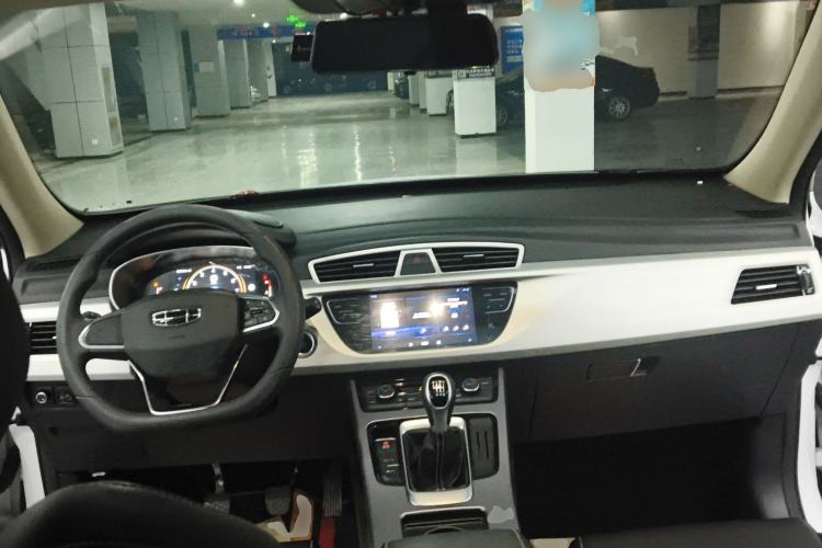 Used Geely Auto Emgrand X7 Sport 2021 Million Edition 1.8TD Manual Two-Wheel Drive Comfort Model