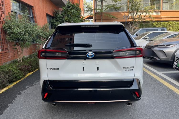 Used Toyota Wildlander 2024 Dual-Motor 2.5L E-CVT Two-Wheel Drive Luxury PLUS Edition