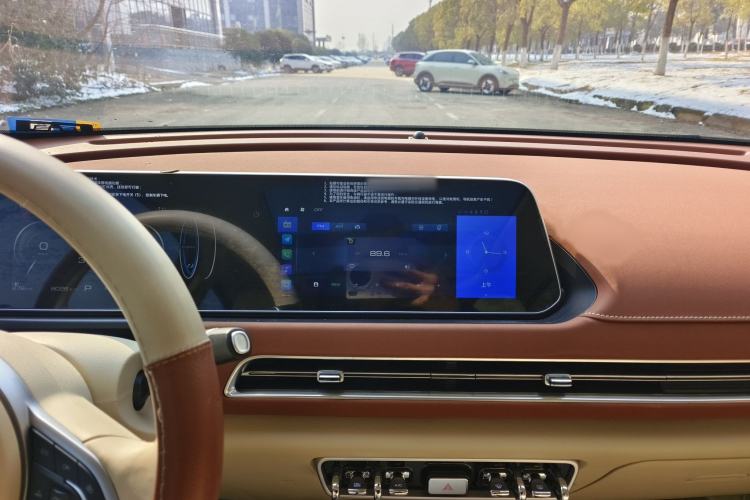 Used ORA Good Cat 2023 401 km Standard Range Prestige Version Lithium Iron Phosphate