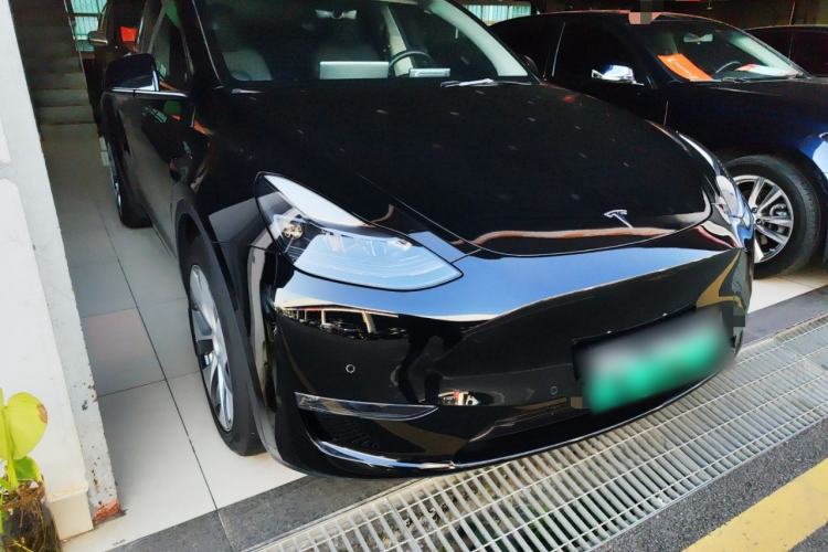 Used Tesla Model Y 2022 Rear-Wheel-Drive Version
