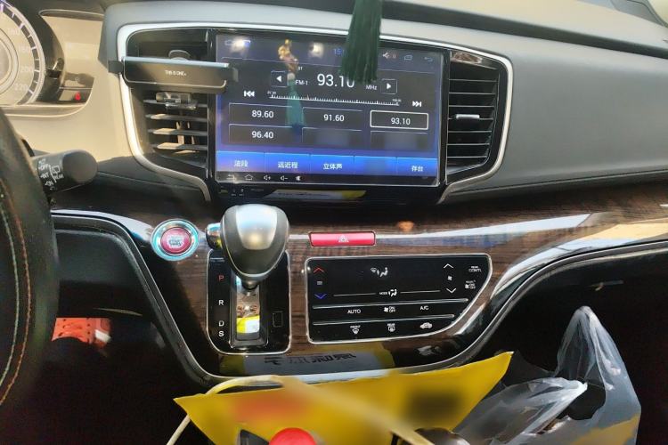 Used Honda Odyssey 2015 Updated Version 2.4L Smart Edition
