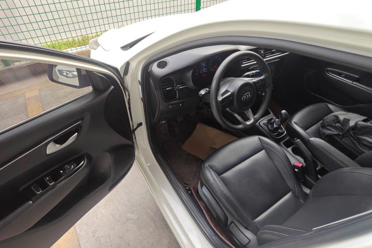 Used Kia K2 2017 Sedan 1.4L Manual Transmission 15th Anniversary Special Edition GLS