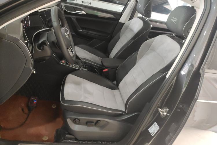 Used Volkswagen Tayron X 2020 330TSI Two-Wheel Drive Luxury Smart Connectivity Version
