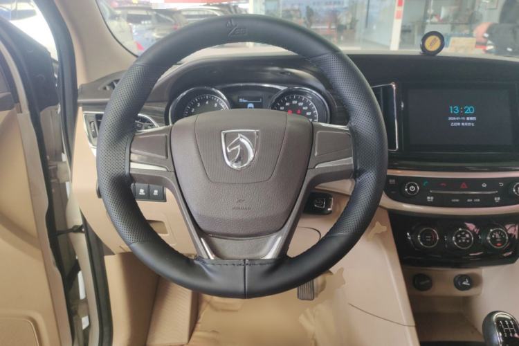 Used Baojun 730 2016 1.5L Manual Comfort Version 7 Seats China V Emission Standard