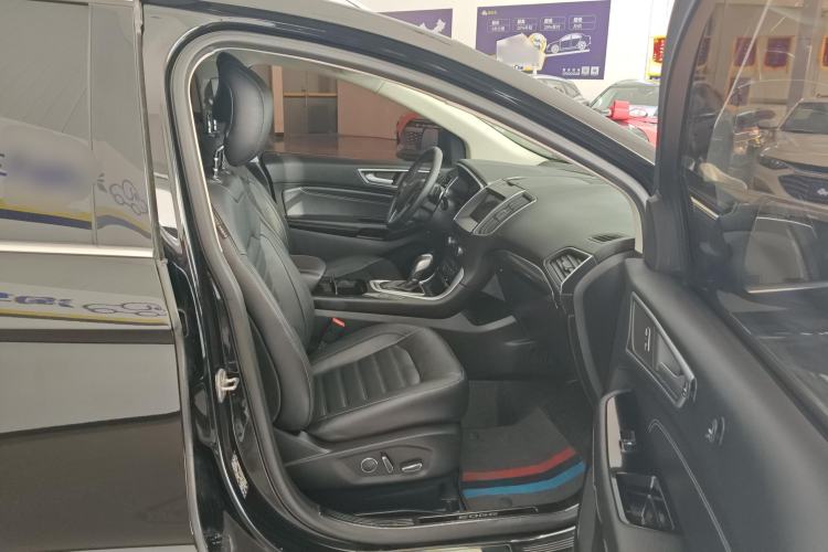 Used Ford Edge 2018 EcoBoost 245 Two-Wheel-Drive Titanium 7-Seater China V Standard
