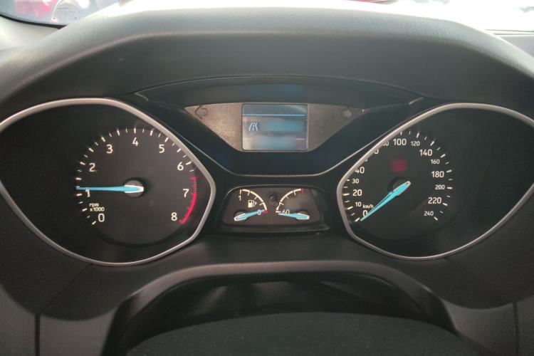 Used Ford Focus 2015 Sedan 1.6L Manual Comfort Model
