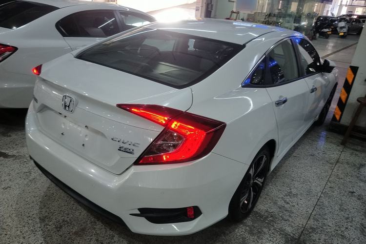 Used Honda Civic 2016 220TURBO CVT Prestige Edition