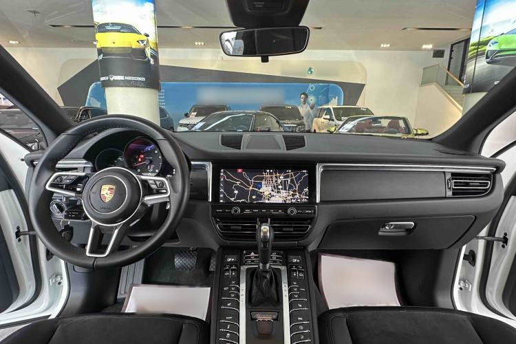 Used Porsche Macan 2018 Macan 2.0T