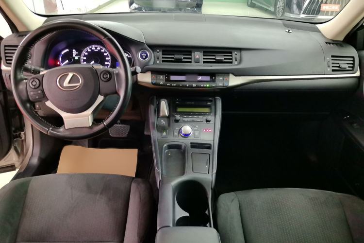Used Lexus CT 2017 CT200h Elite Edition Solid Color China V Standard