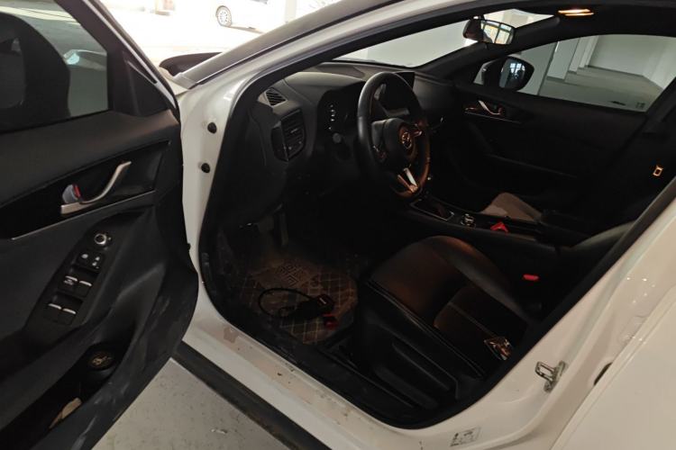 Used Mazda CX-4 2020 2.0L Automatic Two-Wheel Drive Blue Sky Dynamic Edition
