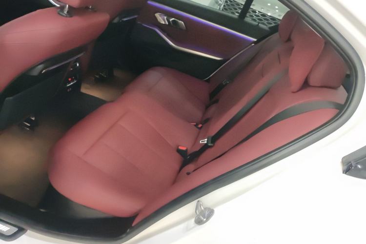 TDK.VehicleDetails.img