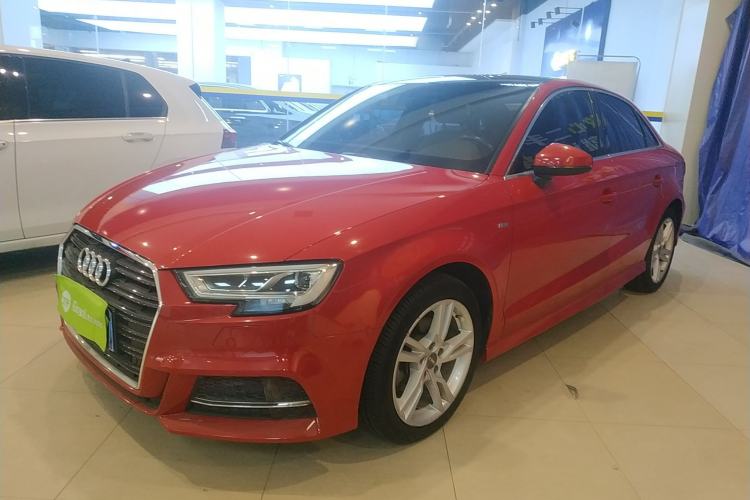 Used Audi A3 2019 Limousine 35 TFSI Fashion Edition China V standard
