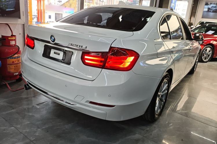 Used BMW 3 Series 2014 320Li Fashion Model
