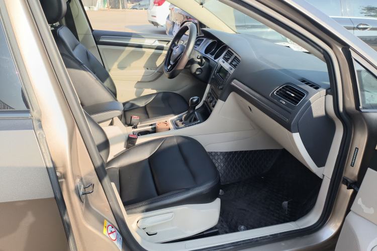 Used Volkswagen Golf 2014 1.4TSI Automatic Comfort Model
