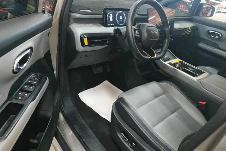 Used AION Y 2022 70 Intelligent Edition Lithium Iron Phosphate
