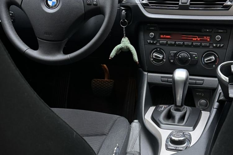 Used BMW X1 2013 sDrive18i Fashion Model
