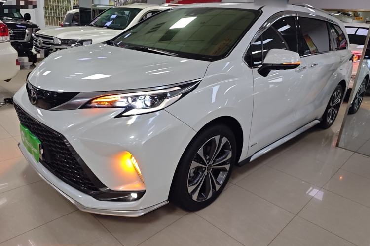 Used Toyota Granvia 2024 2.5L Hybrid Prestige PLUS Edition
