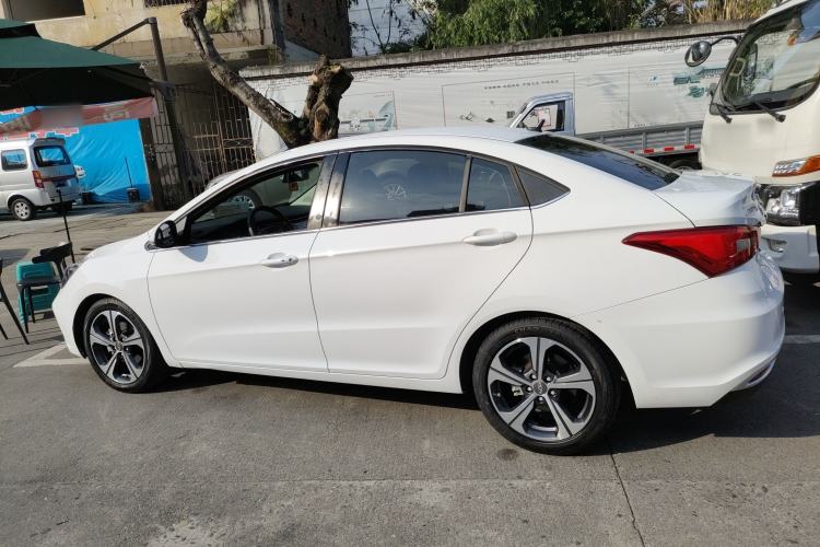 Used Chery Arrizo 5 2019 1.5L CVT Leisure Edition China V standard