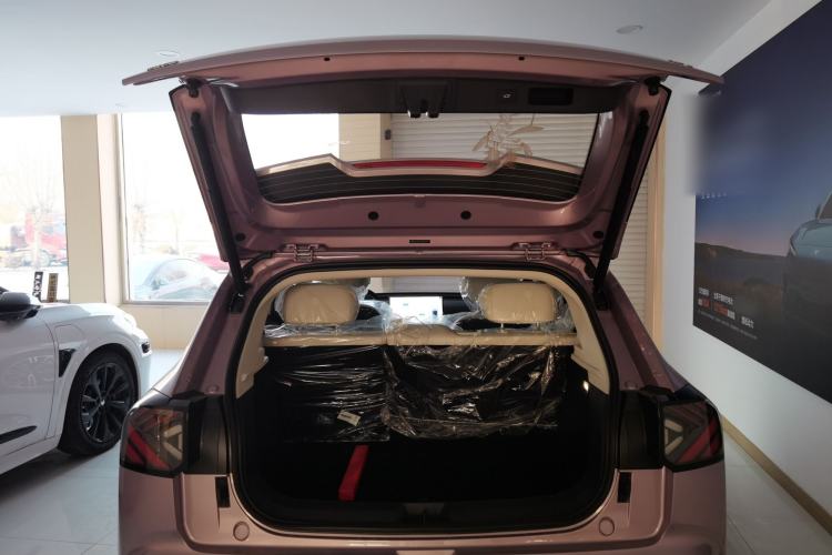 Used ARCFOX T1 2025 Model 425 PLUS