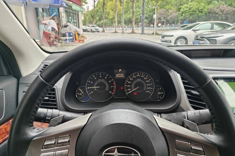 Used Subaru Outback 2010 2.5i Luxury Edition
