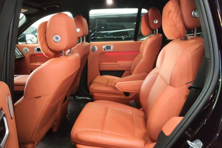 Used Li Auto L8 2023 Pro Model
