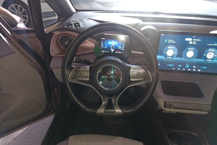 Used BYD Dolphin 2021 405 km Fashion Edition