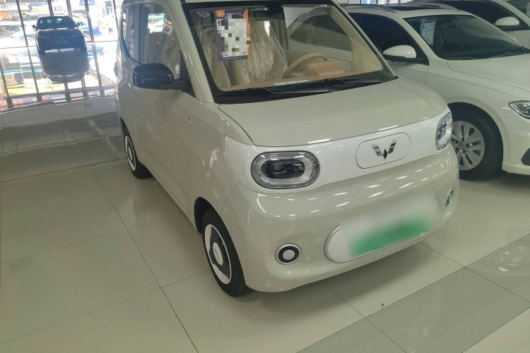 Used Wuling Hongguang MINIEV 2024 3rd Generation 215km Youth Edition
