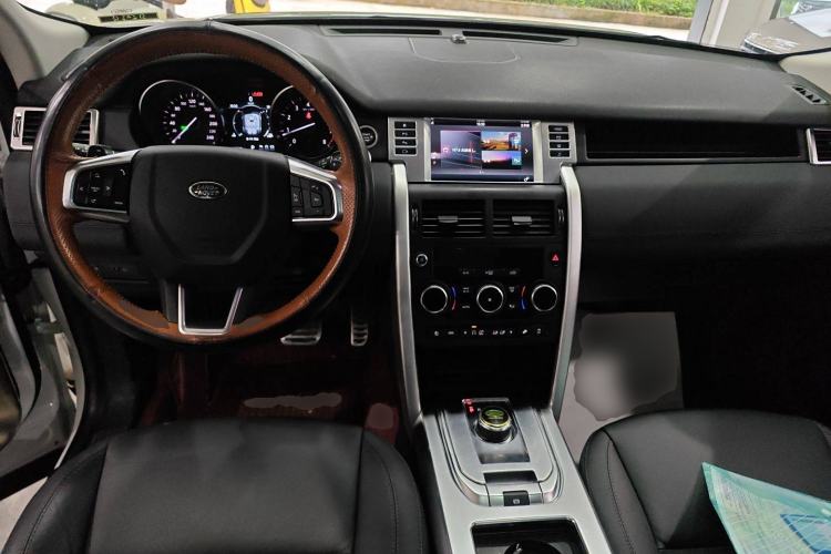 Used Land Rover Discovery Sport 2019 240 PS PURE Edition China VI Standard
